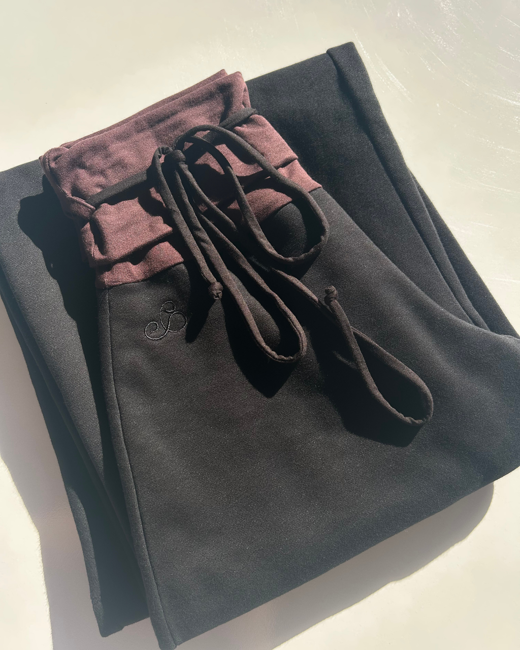 AXIS Track pant